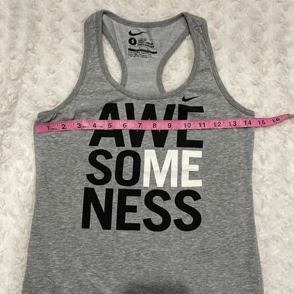 đź’•2 for $25 NIKE AWESOMENESS RACER BACK TANK TOP Sz S Gray white and black. EUC - Picture 2 of 6